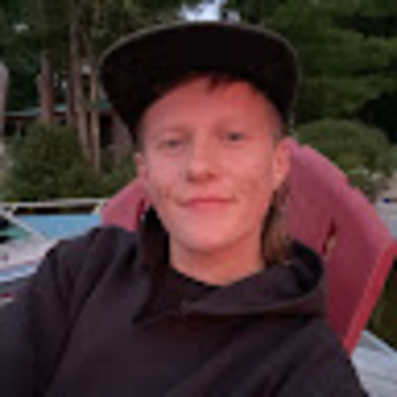 Meet your Posher, Joey - Picture 1 of 1